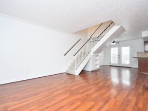 10018 Knoboak Drive 21, Houston TX 77080