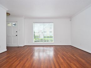 10018 Knoboak Drive 21, Houston TX 77080