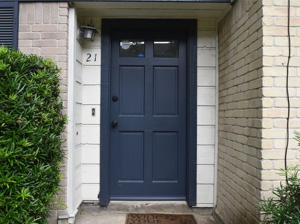 10018 Knoboak Drive 21, Houston TX 77080