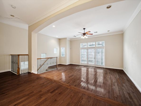 9007 Harbor Hills Drive, Houston TX 77054