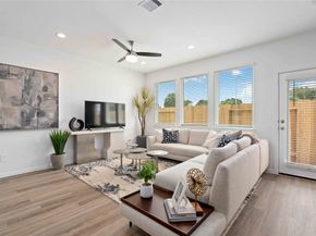 7814 Inwood Grove Lane, Houston TX 77088