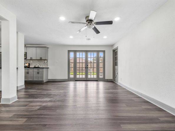 702 Pennington Street, Houston TX 77022