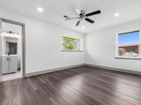 702 Pennington Street, Houston TX 77022