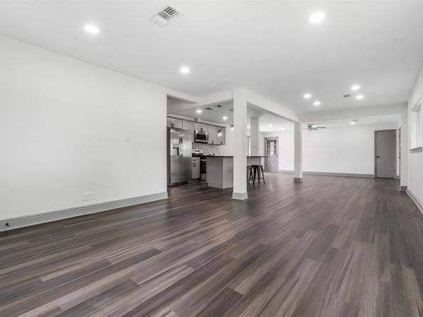 702 Pennington Street, Houston TX 77022