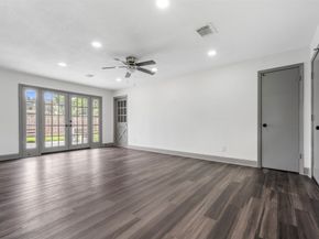 702 Pennington Street, Houston TX 77022