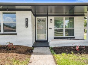 702 Pennington Street, Houston TX 77022