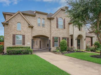 4219 Scenic Valley Lane