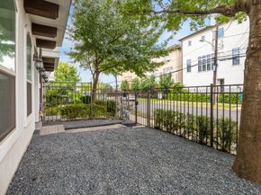 1813 Wichita Street, Houston TX 77004