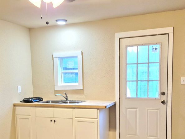 854 Shawnee Street, Houston TX 77034