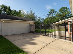 7510 Dogwood Falls Road, Houston TX 77095