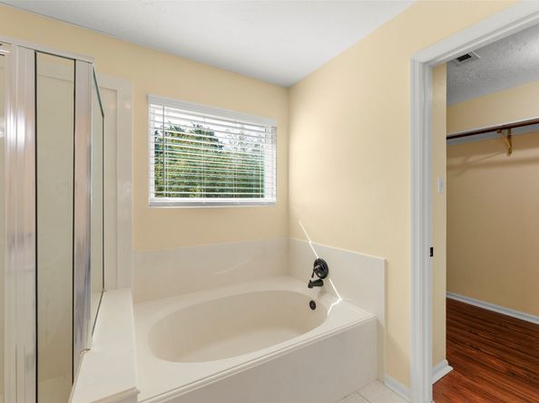 7510 Dogwood Falls Road, Houston TX 77095