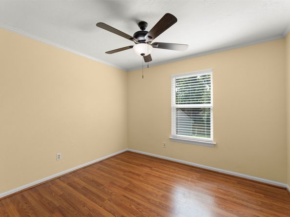 7510 Dogwood Falls Road, Houston TX 77095