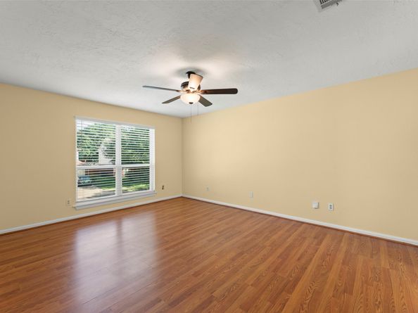7510 Dogwood Falls Road, Houston TX 77095