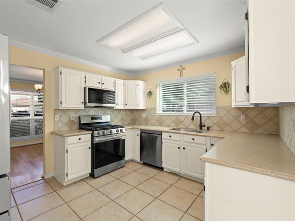 7510 Dogwood Falls Road, Houston TX 77095
