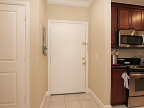 2203 Dorrington Street 208, Houston TX 77030