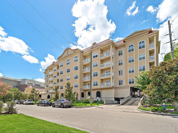 2203 Dorrington Street 208, Houston TX 77030