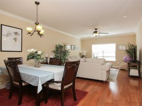 2203 Dorrington Street 208, Houston TX 77030