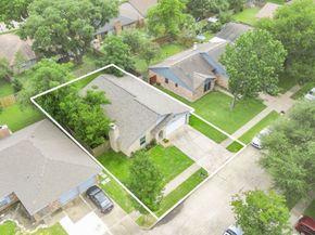 17907 Wolf Hollow Drive, Houston TX 77084