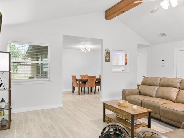 17907 Wolf Hollow Drive, Houston TX 77084