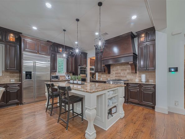 81 Gildwood Place, The Woodlands TX 77375