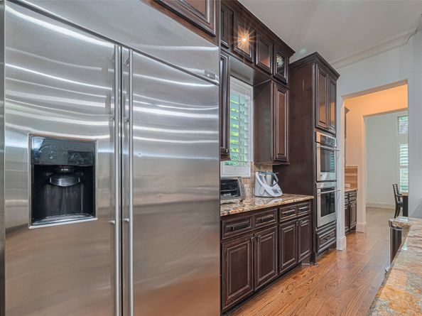 81 Gildwood Place, The Woodlands TX 77375