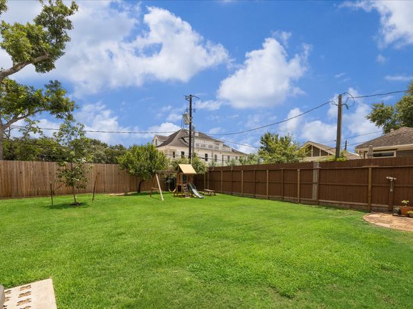1528 Allston Street, Houston TX 77008