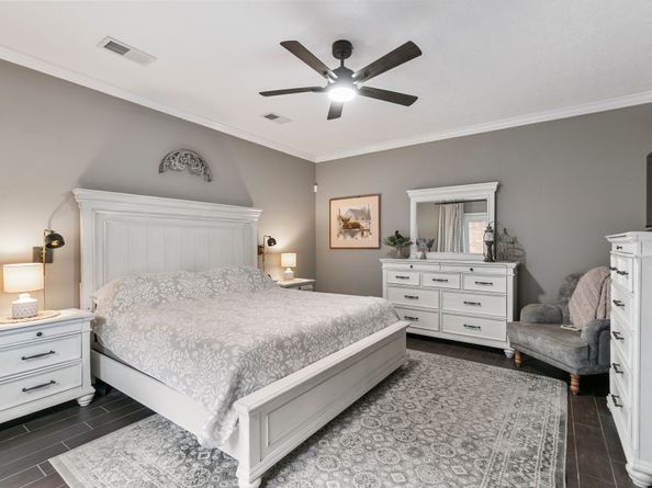 7310 Blenheim Palace Lane, Houston TX 77095