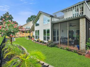 7310 Blenheim Palace Lane, Houston TX 77095