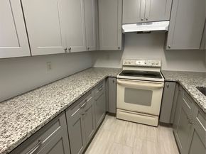 3100 Walnut Bend Lane 113, Houston TX 77042