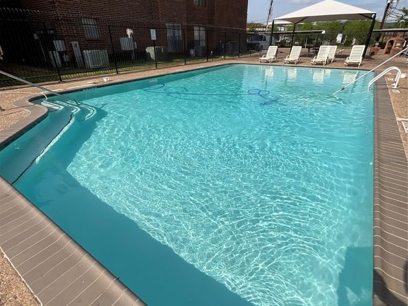 3100 Walnut Bend Lane 113, Houston TX 77042