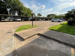3100 Walnut Bend Lane 113, Houston TX 77042