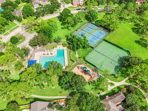 902 Mulberry Ridge Way, Houston TX 77062
