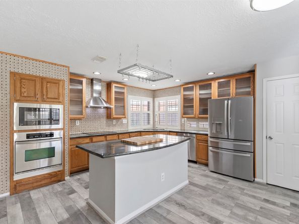 902 Mulberry Ridge Way, Houston TX 77062