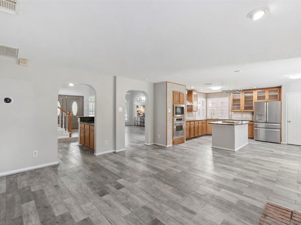 902 Mulberry Ridge Way, Houston TX 77062