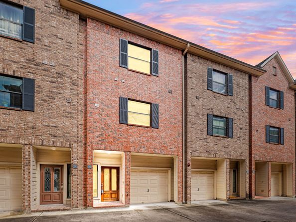 2904 Chenevert Street M, Houston TX 77004