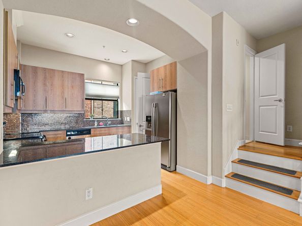 2904 Chenevert Street M, Houston TX 77004