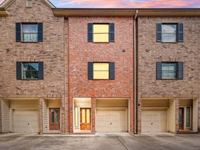 2904 Chenevert Street M, Houston TX 77004