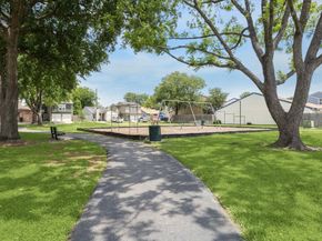 10311 Richmond Hill Drive, Houston TX 77041