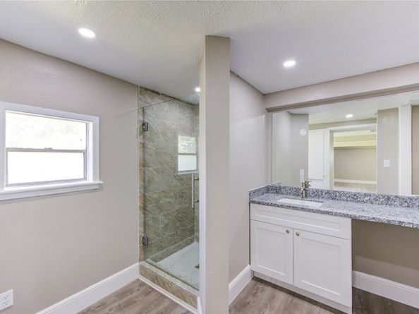 15170 Mcrae Lake, Conroe TX 77303