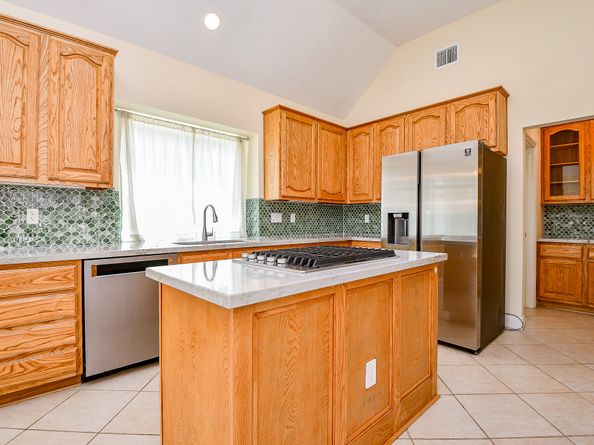 1307 Remington Crest Drive, Houston TX 77094
