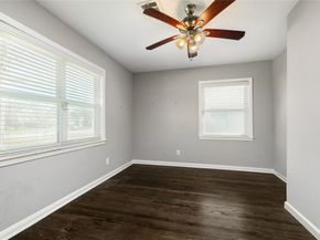 1007 W 43rd Street, Houston TX 77018
