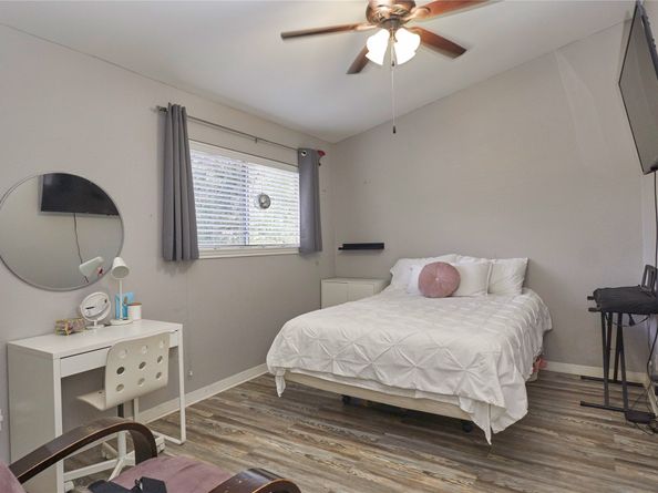 9234 Westwood Village Drive 17, Houston TX 77036