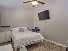 9234 Westwood Village Drive 17, Houston TX 77036