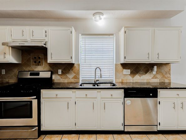 17935 Western Pass Lane, Houston TX 77095