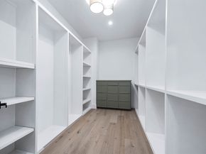 207 W 33rd Street, Houston TX 77018
