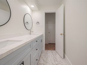 5723 Jason Street, Houston TX 77096