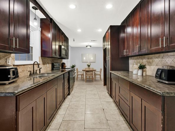 8810 Reamer Street, Houston TX 77074