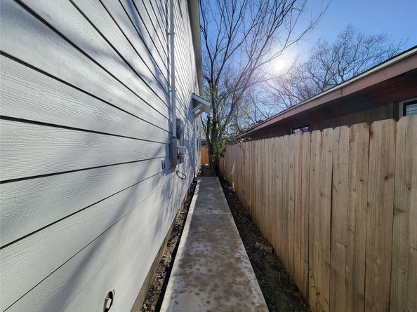 3824 Amos Street, Houston TX 77021