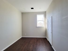 3824 Amos Street, Houston TX 77021