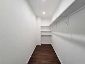 3824 Amos Street, Houston TX 77021